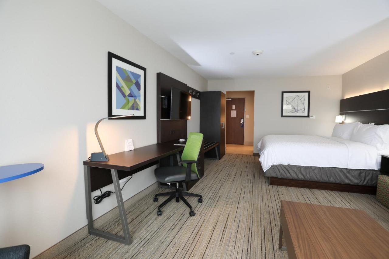Holiday Inn Express & Suites - Forney By Ihg Екстериор снимка